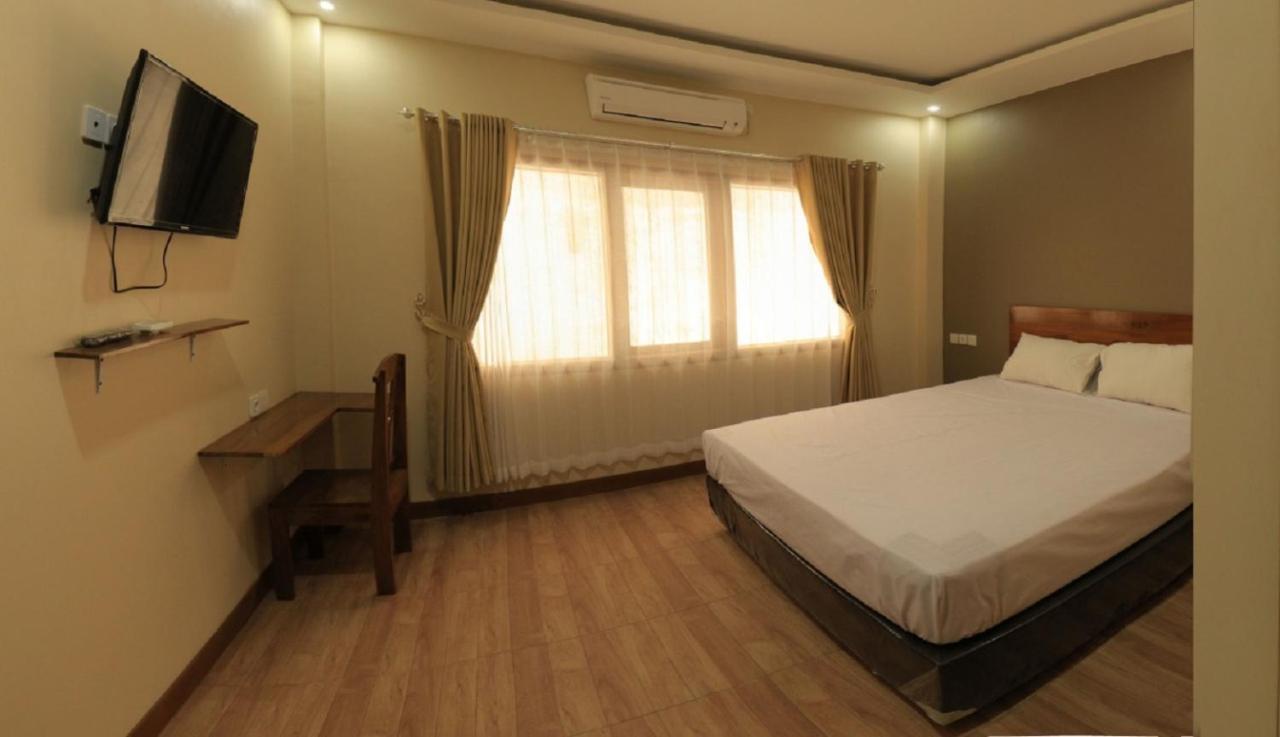Bluefire Homestay Syariah Banyuwangi  Eksteriør billede