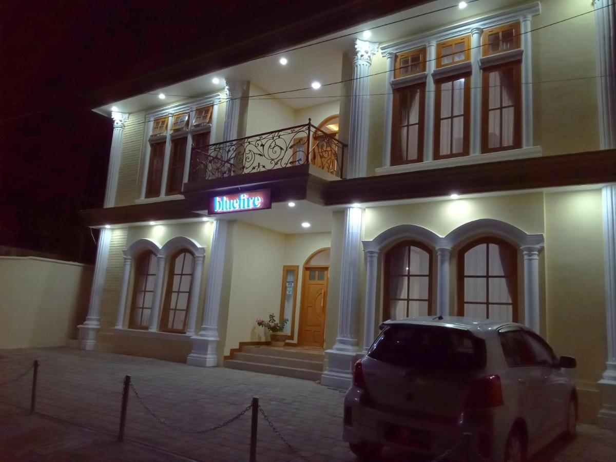 Bluefire Homestay Syariah Banyuwangi  Eksteriør billede