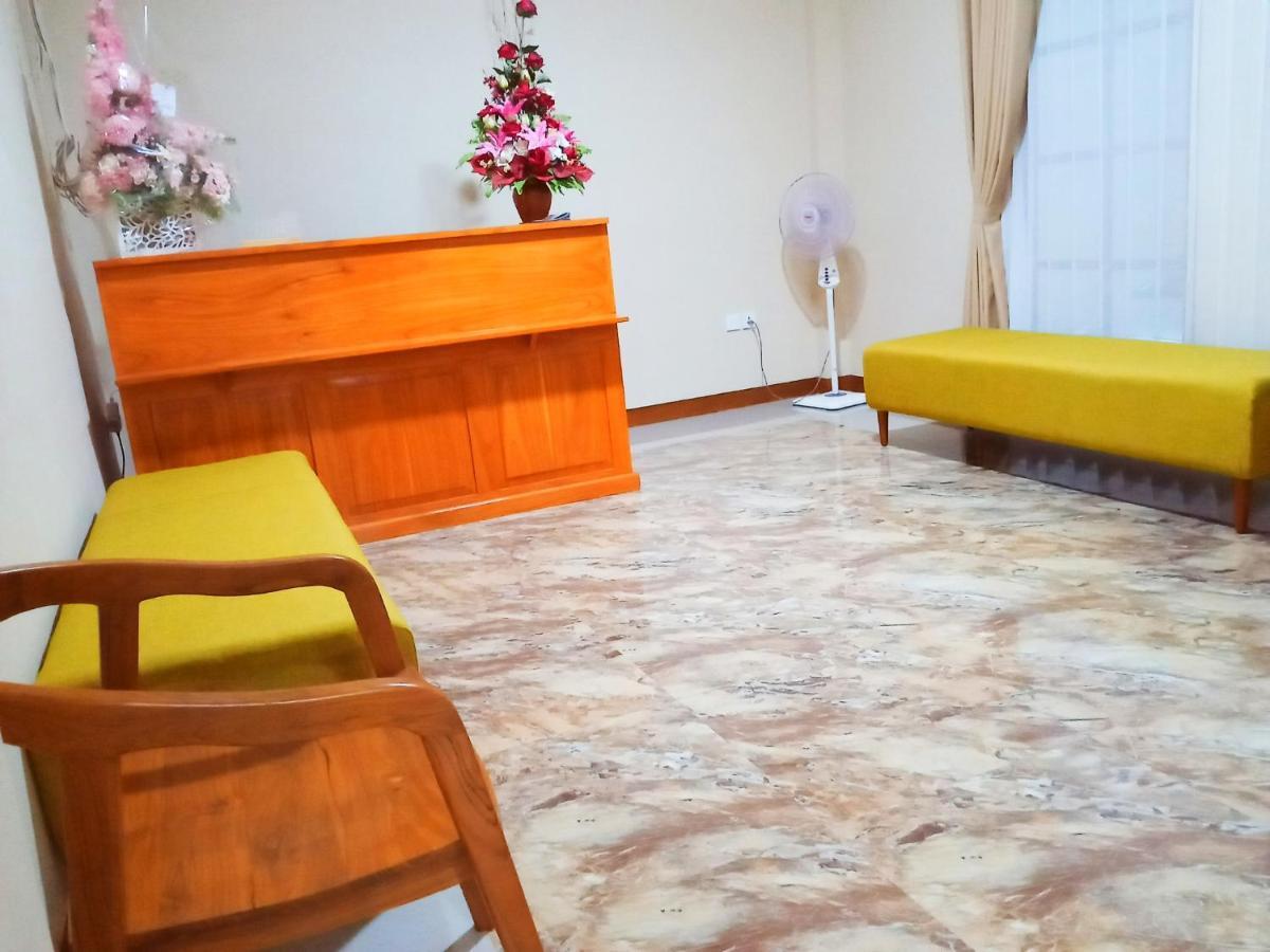 Bluefire Homestay Syariah Banyuwangi  Eksteriør billede